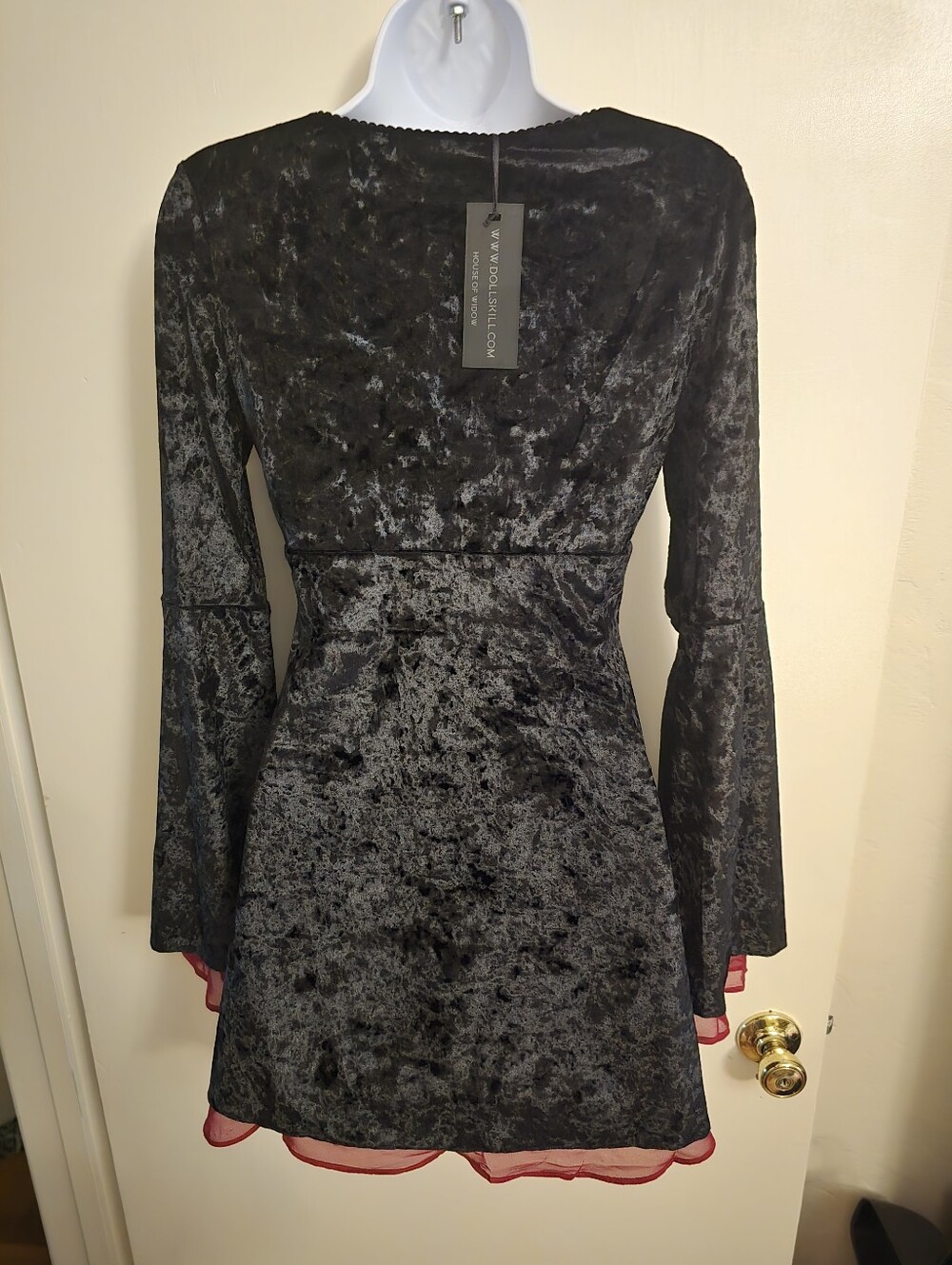 NWT Dolls Kill House of Widow Black Crushed Velvet Lace-Up Bell Sleeve Gothic S - Picture 8 of 8